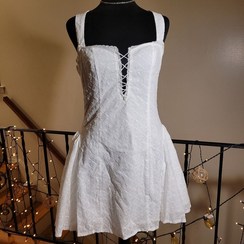 Commense White Halter Mini Dress - Picture 12 of 16